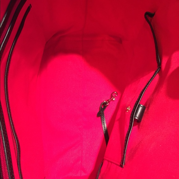 🚫SOLD🚫Dooney & Bourke Floral E/W Shopper *RARE* - Picture 8 of 8